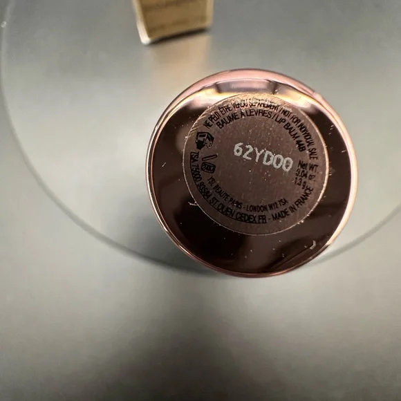 NIB Yves Saint Laurent Loveshine Candy Glow Lip Balm - shade 44b nude - Picture 5 of 5